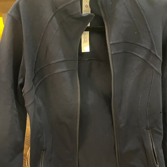 Lululemon Define Luon Jacket NWT SIZE 8 - Picture 6 of 7
